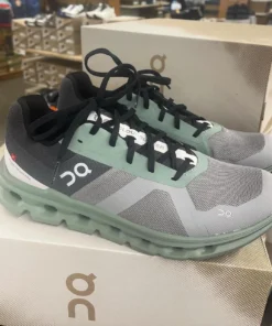 Cloud Nova Shoe Pallet