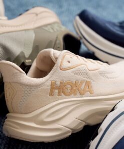 Wholesale Hoka Shoes Liquidation Pallets